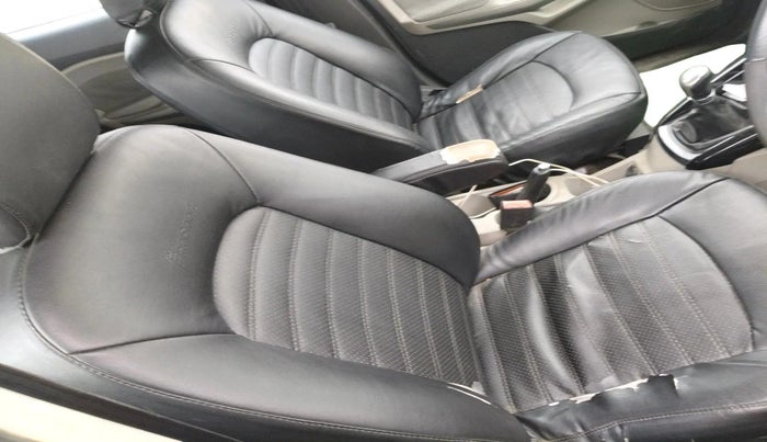 2016 Ford Ecosport TITANIUM 1.5L DIESEL, Diesel, Manual, 1,57,363 km, interior