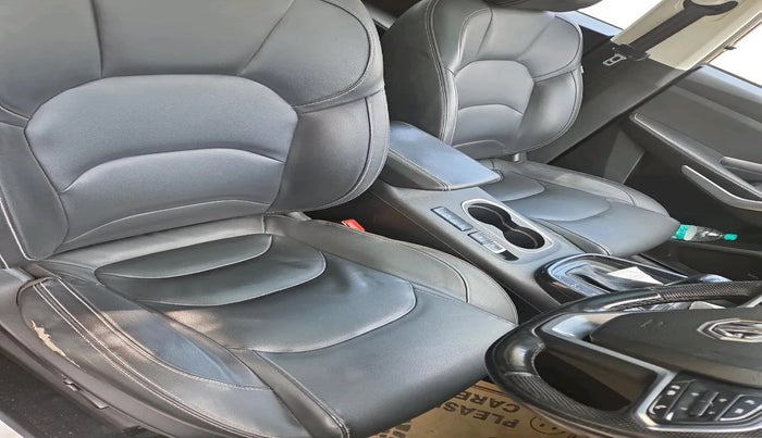 2019 MG HECTOR SHARP 1.5 DCT PETROL, Petrol, Automatic, 1,74,254 km, interior