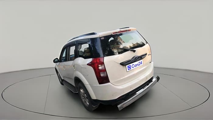 2017 Mahindra XUV500 W10 1.99, Diesel, Manual, 1,23,475 km, exterior