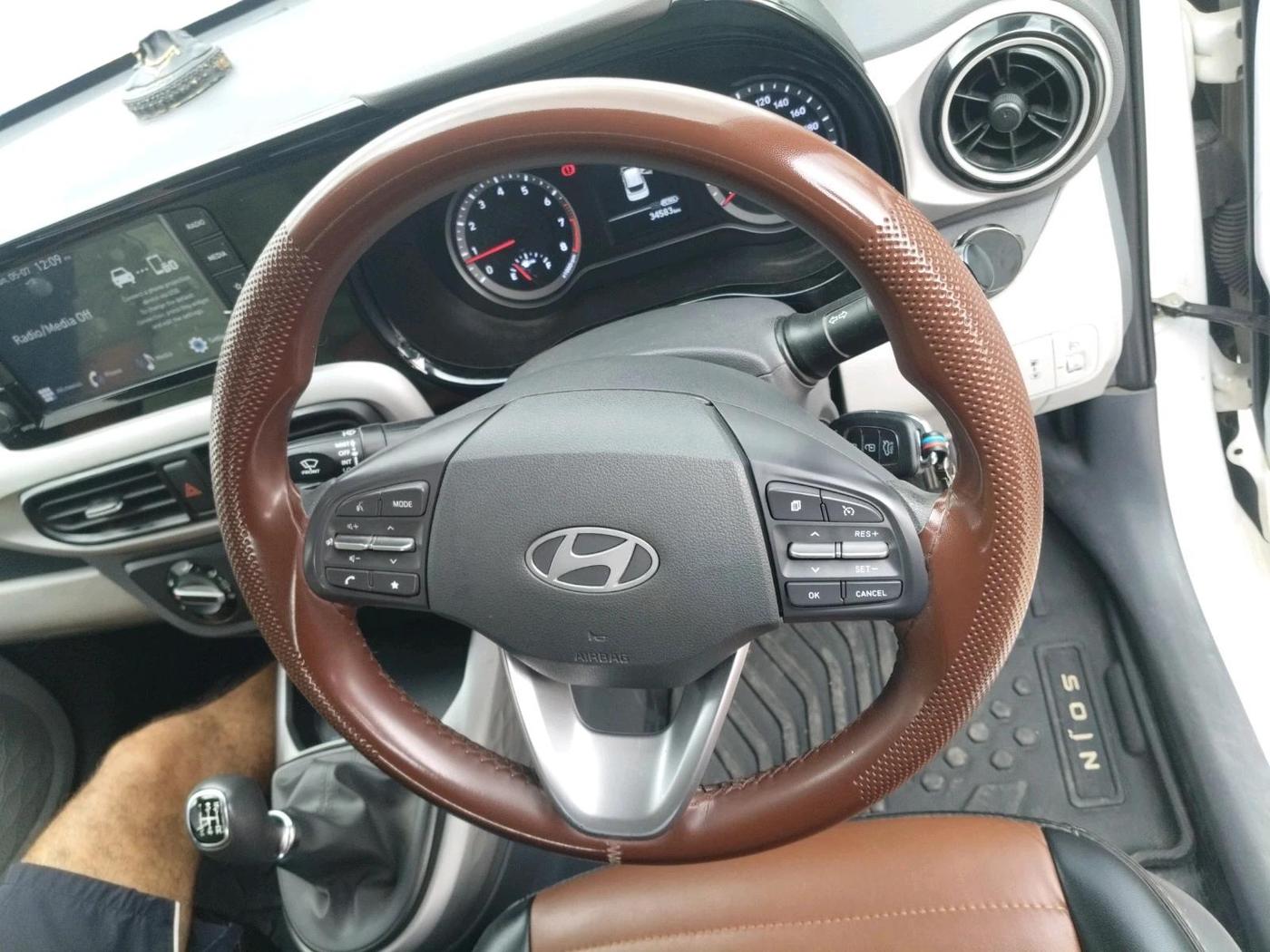 2024 Hyundai GRAND I10 NIOS Sportz 1.2 HY-CNG Duo, CNG, Manual, 34,584 km, interior