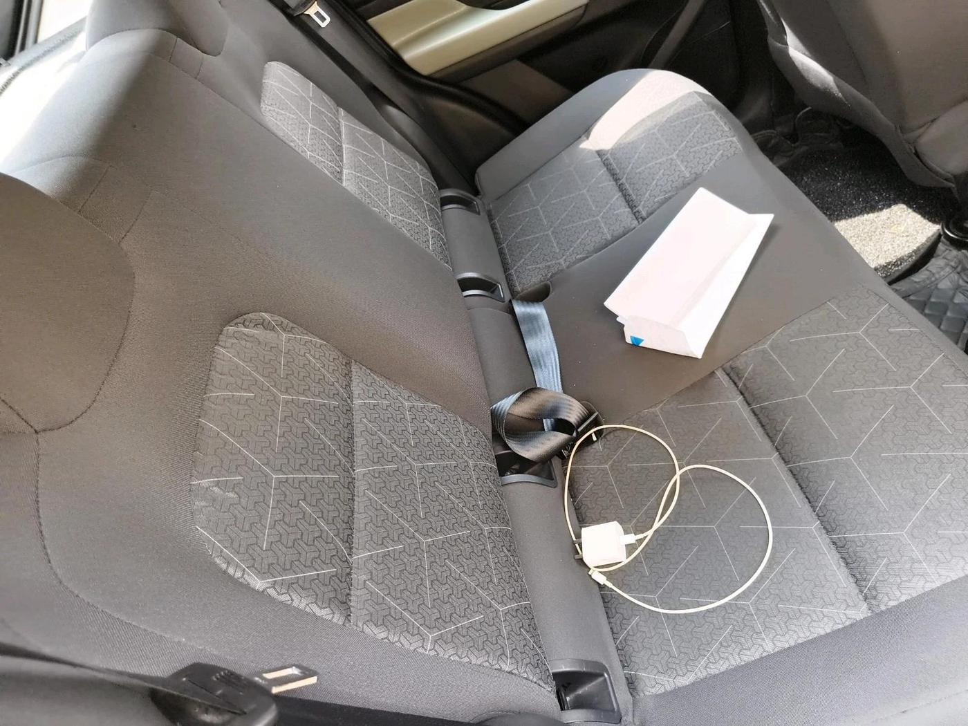 2024 Tata PUNCH ADVENTURE RHYTHM PACK MT, Petrol, Manual, 14,928 km, interior
