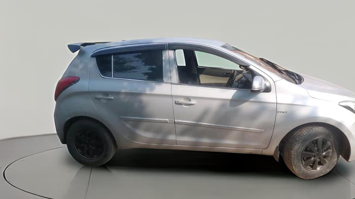 2014 Hyundai i20 SPORTZ 1.2, Petrol, Manual, 1,02,246 km, exterior