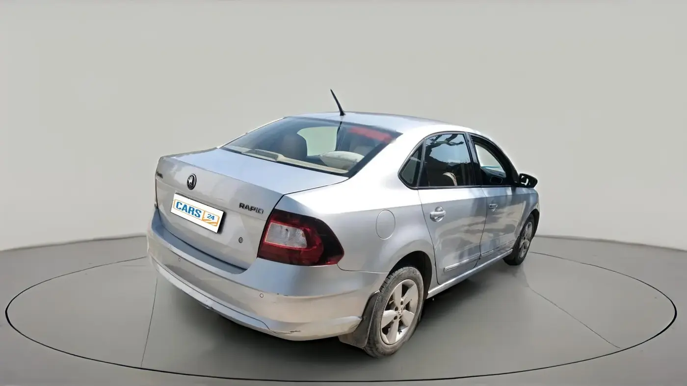 2016 Skoda Rapid AMBITION 1.5 TDI, Diesel, Manual, 1,10,006 km, exterior