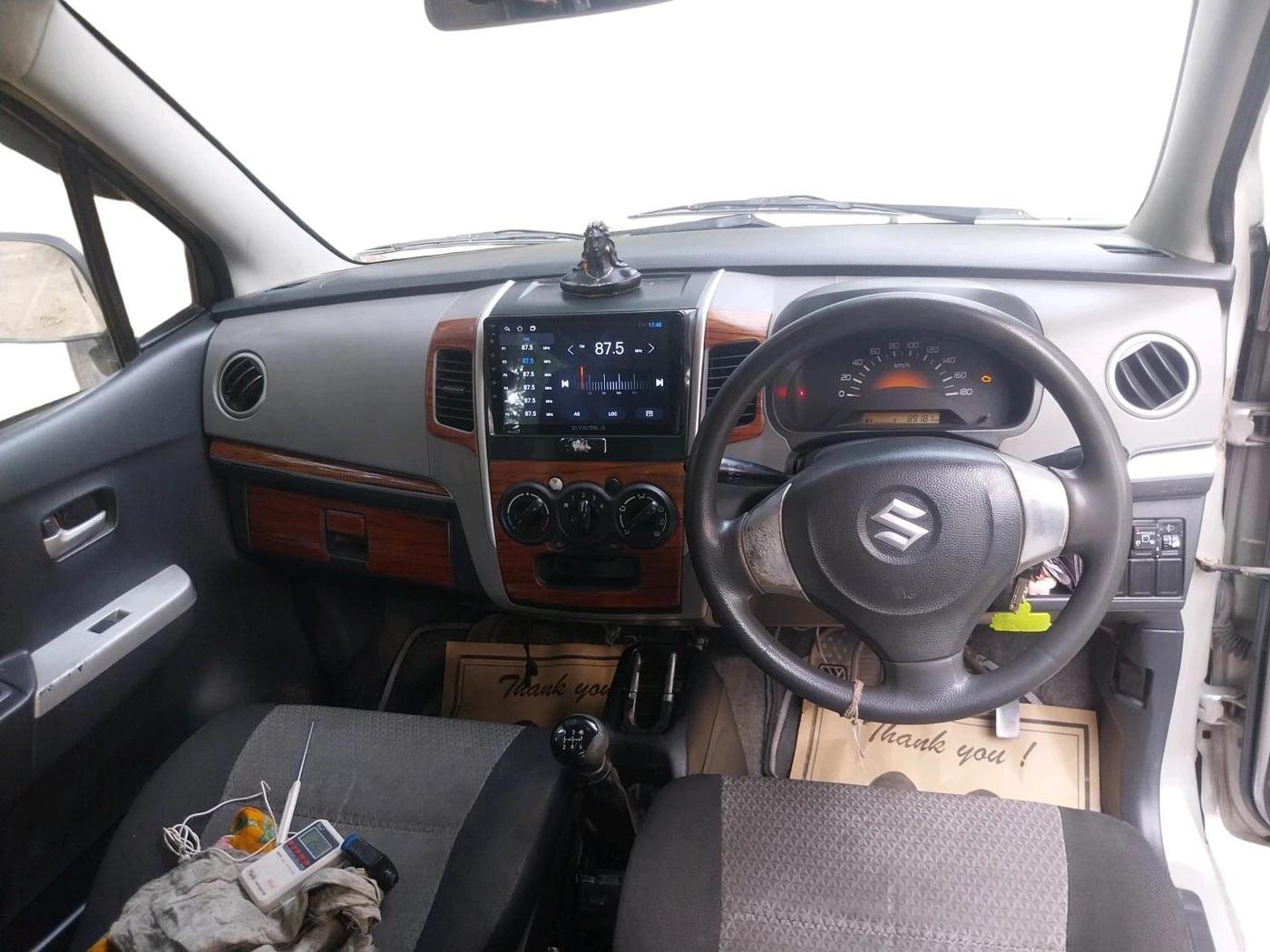 2011 Maruti Wagon R 1.0 LXI, CNG, Manual, 89,181 km, interior