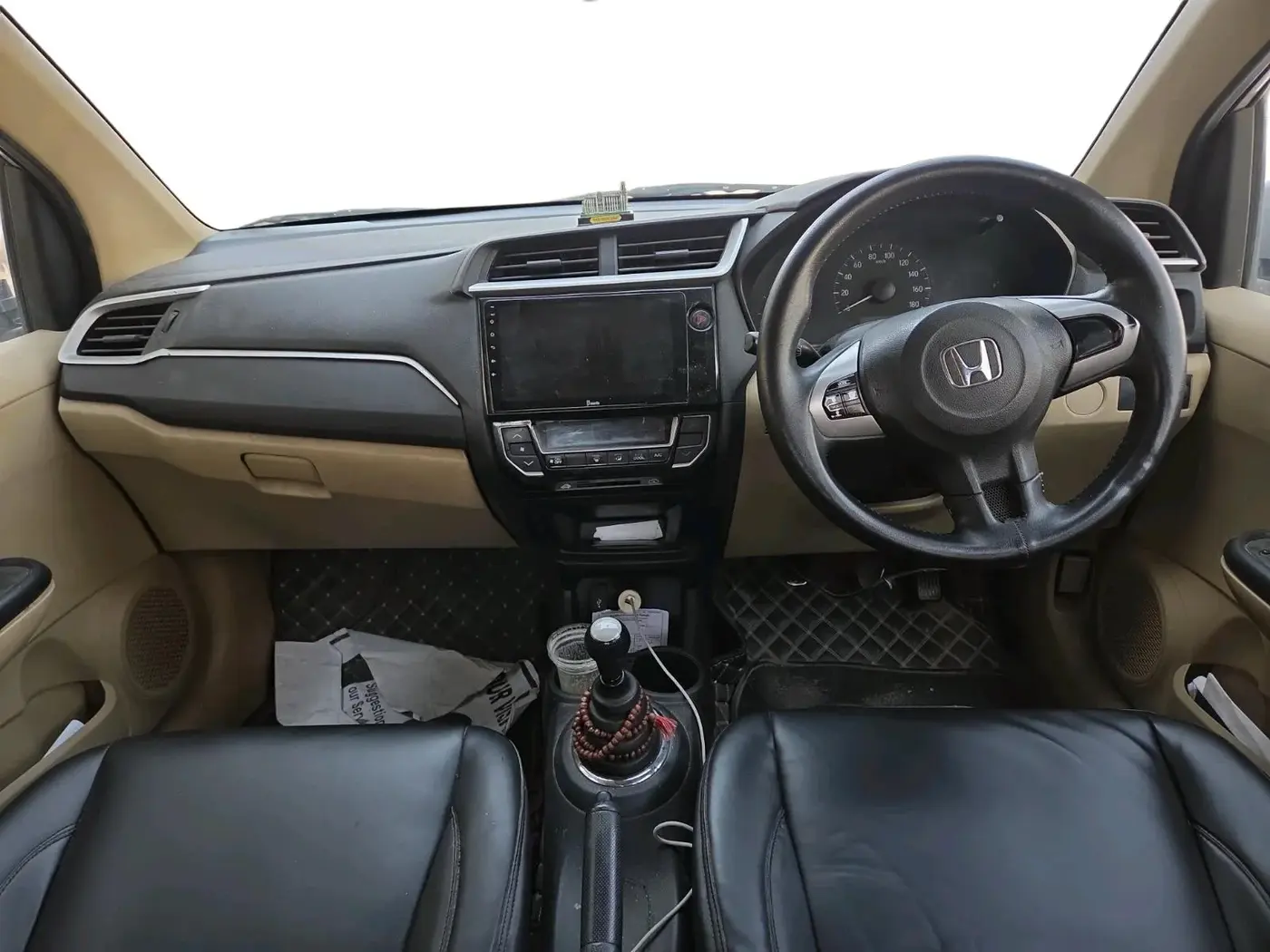 2016 Honda Amaze 1.5L I-DTEC S, Diesel, Manual, 1,24,305 km, interior