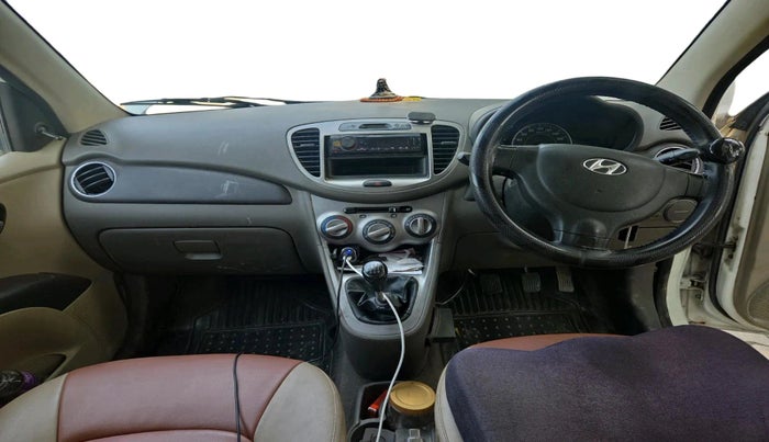 2013 Hyundai i10 MAGNA 1.1, Petrol, Manual, 65,348 km, interior