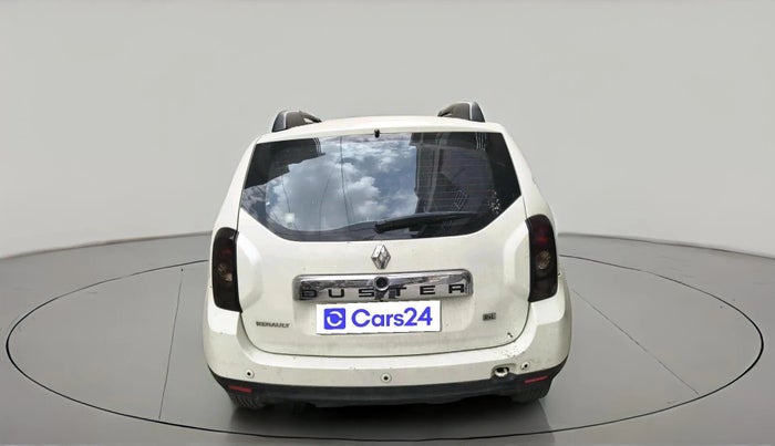 2014 Renault Duster RXL PETROL, CNG, Manual, 80,138 km, exterior