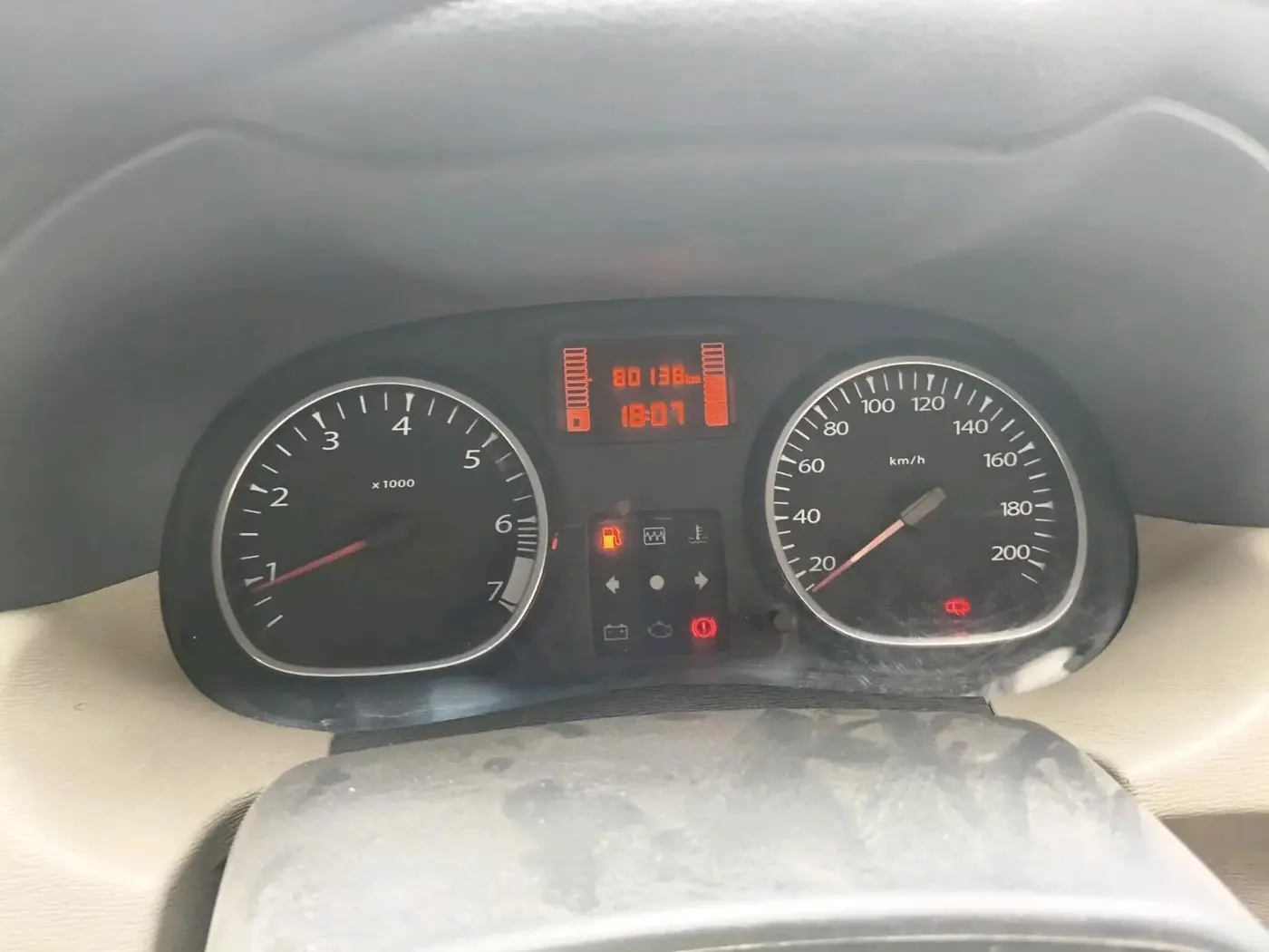 2014 Renault Duster RXL PETROL, CNG, Manual, 80,138 km, interior