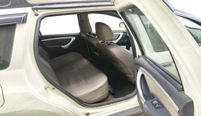 2014 Renault Duster RXL PETROL, CNG, Manual, 80,138 km, interior