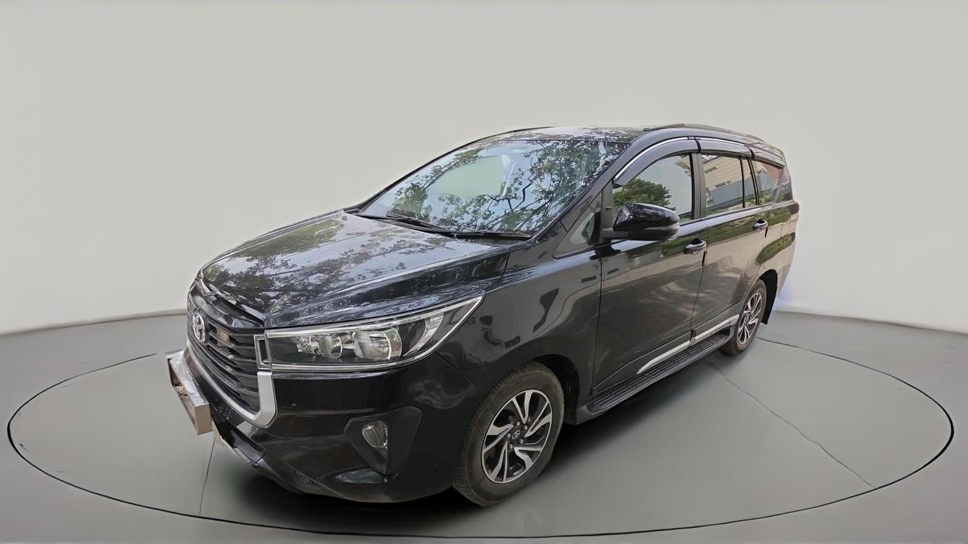 2021 Toyota Innova Crysta 2.4 GX 7 STR, Diesel, Manual, 74,292 km, exterior