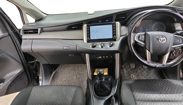 2021 Toyota Innova Crysta 2.4 GX 7 STR, Diesel, Manual, 74,292 km, interior