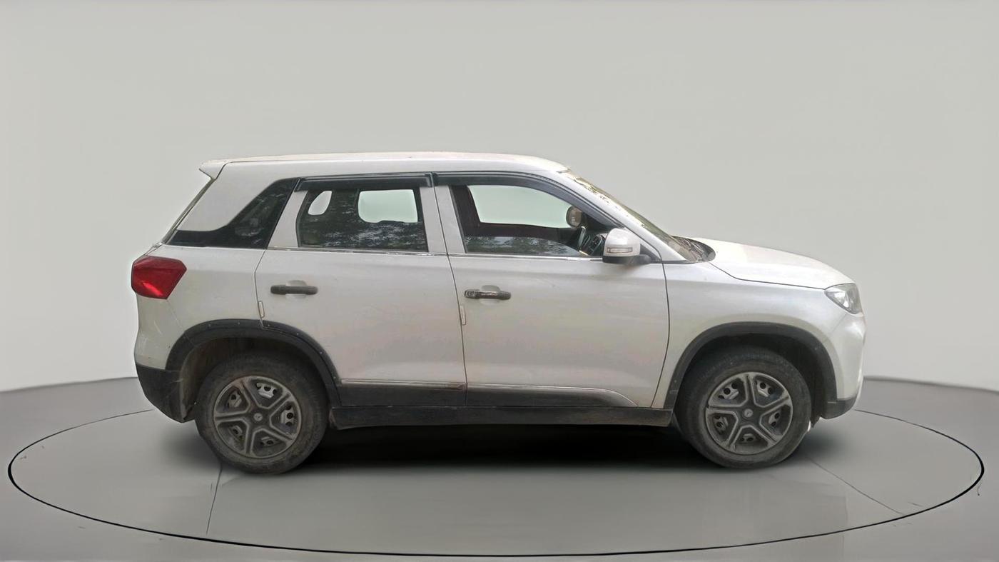 2021 Maruti Vitara Brezza LXI, Petrol, Manual, 58,023 km, exterior