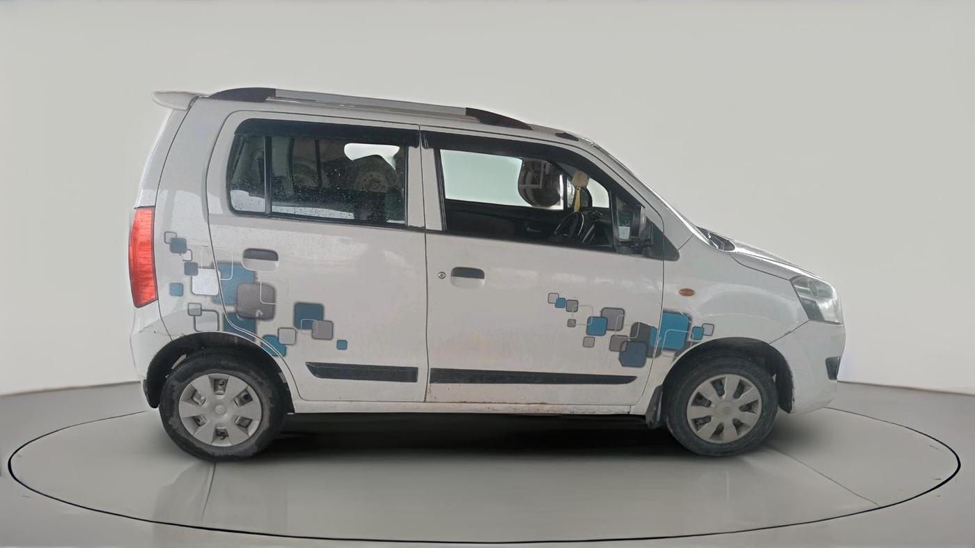 2017 Maruti Wagon R 1.0 LXI, Petrol, Manual, 77,621 km, exterior