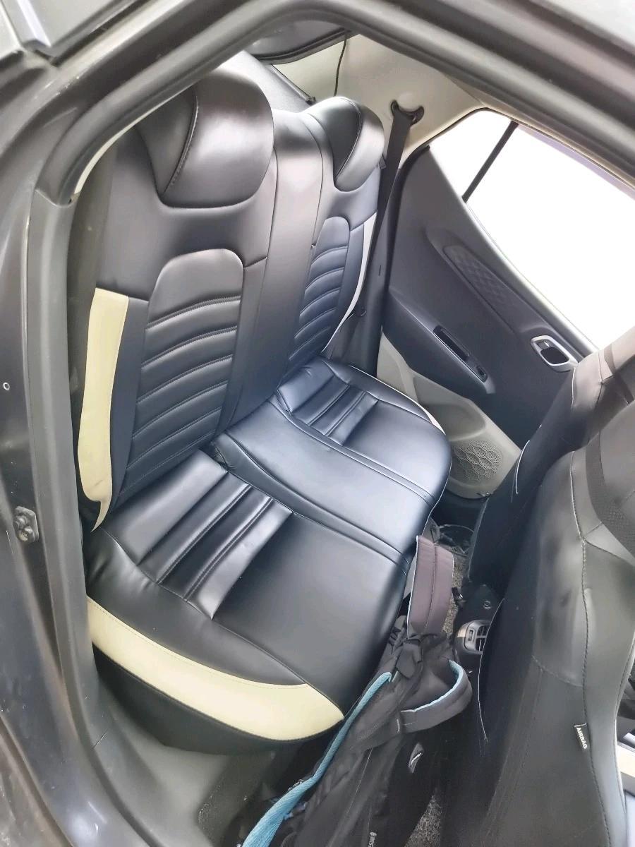 2020 Hyundai GRAND I10 NIOS SPORTZ 1.2 KAPPA VTVT CNG, CNG, Manual, 78,879 km, interior