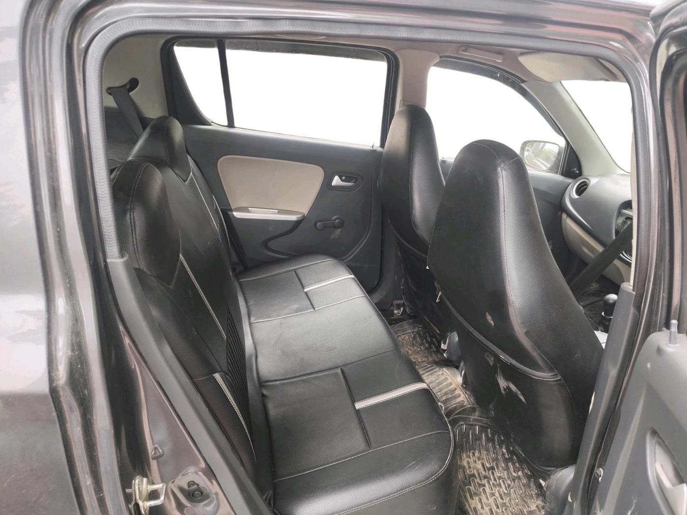 2019 Maruti Alto K10 VXI, CNG, Manual, 39,064 km, interior