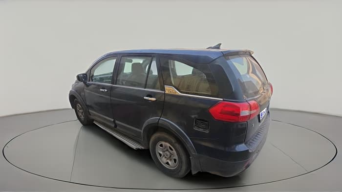 2018 Tata Hexa XE 4X2 7 STR, Diesel, Manual, 1,29,859 km, exterior