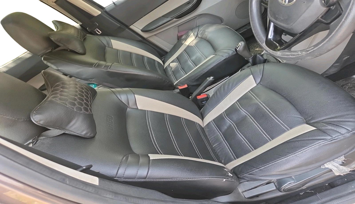 2018 Tata Tiago XZ PETROL, Petrol, Manual, 52,167 km, interior