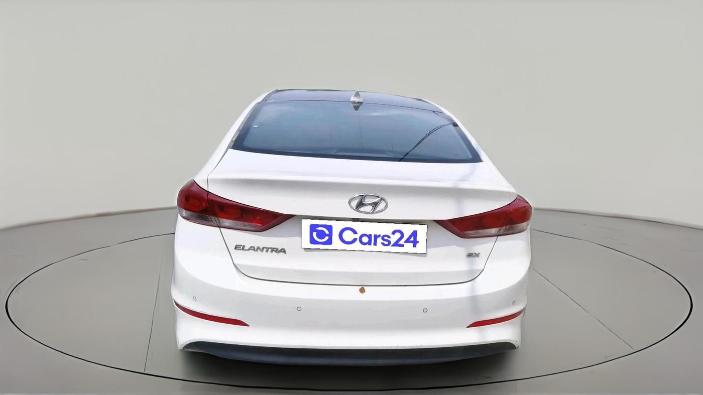 2017 Hyundai New Elantra 2.0 SX MT PETROL, Petrol, Manual, 75,951 km, exterior
