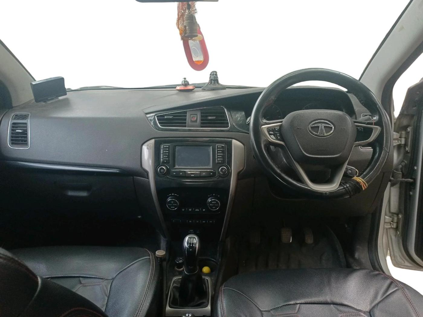2014 Tata Bolt XT REVOTRON, Petrol, Manual, 1,20,065 km, interior