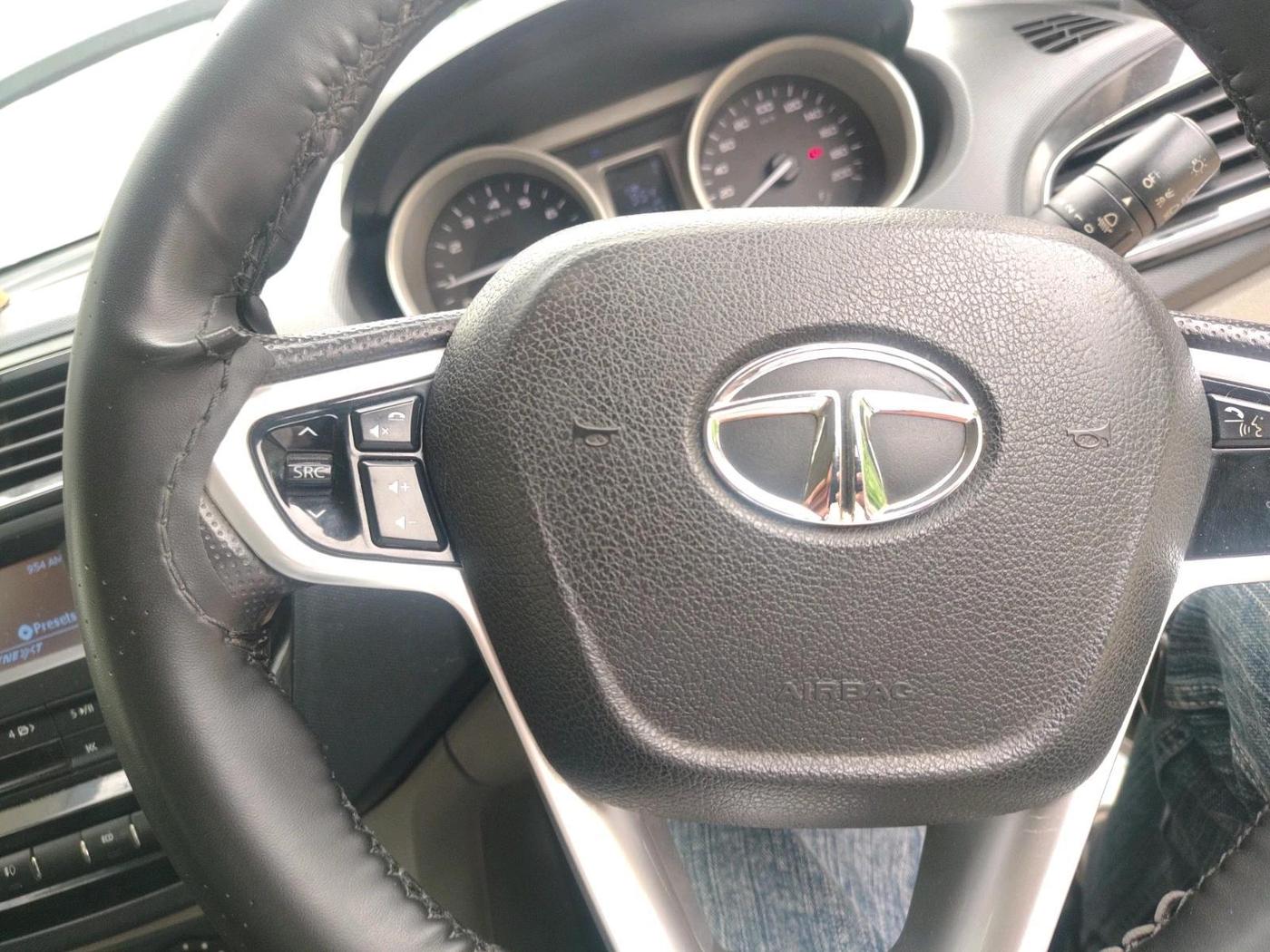 2017 Tata Tiago XZ PETROL, Petrol, Manual, 82,771 km, interior
