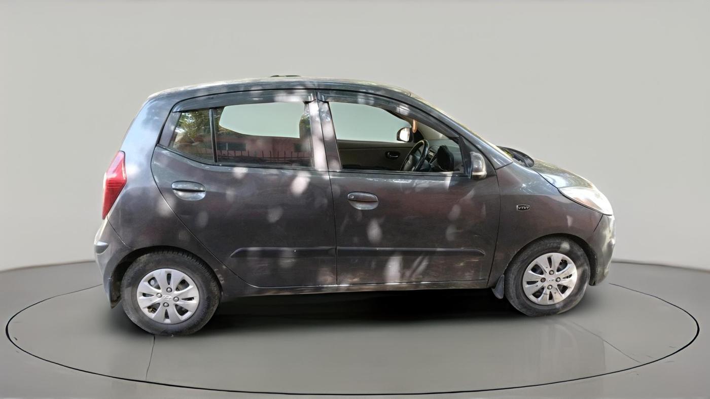 2011 Hyundai i10 MAGNA 1.2, CNG, Manual, 96,568 km, exterior