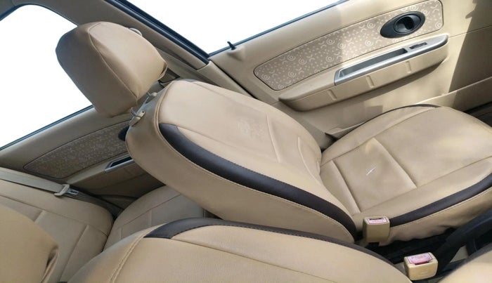 2011 Chevrolet Spark LT 1.0, Petrol, Manual, 18,015 km, interior