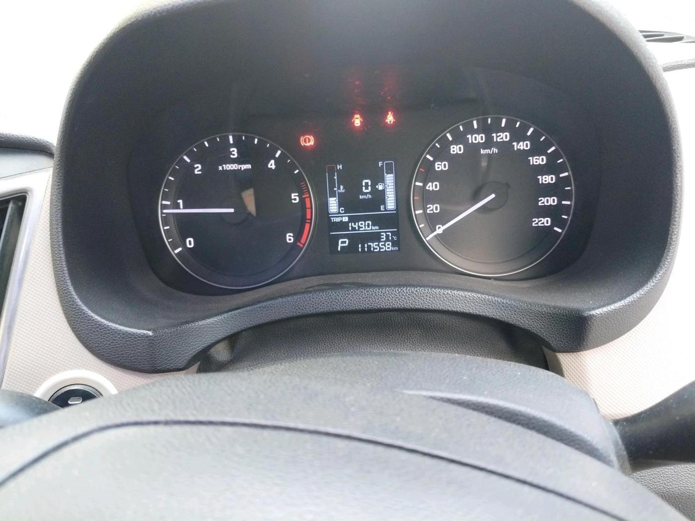 2016 Hyundai Creta SX PLUS AT 1.6 DIESEL, Diesel, Automatic, 1,17,558 km, interior
