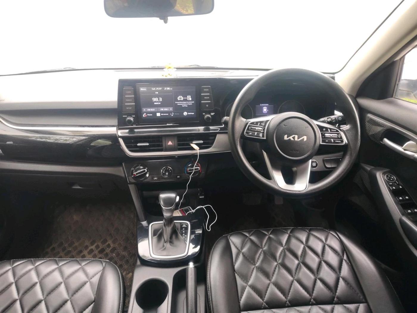 2022 KIA SELTOS HTK PLUS AT 1.5 DIESEL, Diesel, Automatic, 93,156 km, interior