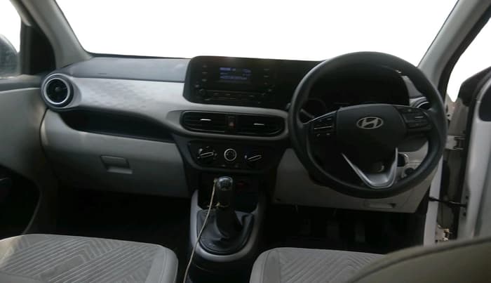 2024 Hyundai GRAND I10 NIOS MAGNA 1.2 KAPPA VTVT, CNG, Manual, 29,823 km, interior