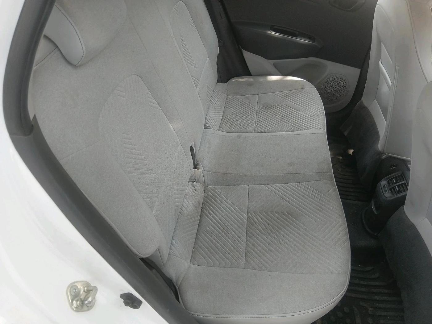 2024 Hyundai GRAND I10 NIOS MAGNA 1.2 KAPPA VTVT, CNG, Manual, 29,823 km, interior