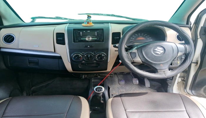 2017 Maruti Wagon R 1.0 LXI CNG, CNG, Manual, 1,66,585 km, interior