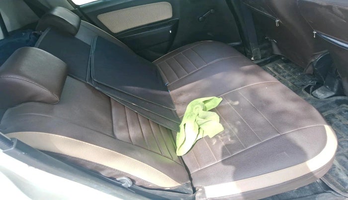 2017 Maruti Wagon R 1.0 LXI CNG, CNG, Manual, 1,66,585 km, interior