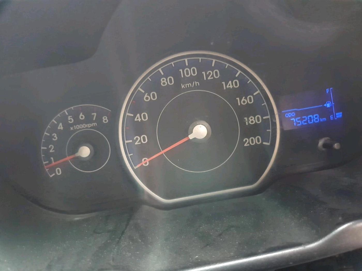 2014 Hyundai i10 MAGNA 1.1, Petrol, Manual, 75,208 km, interior