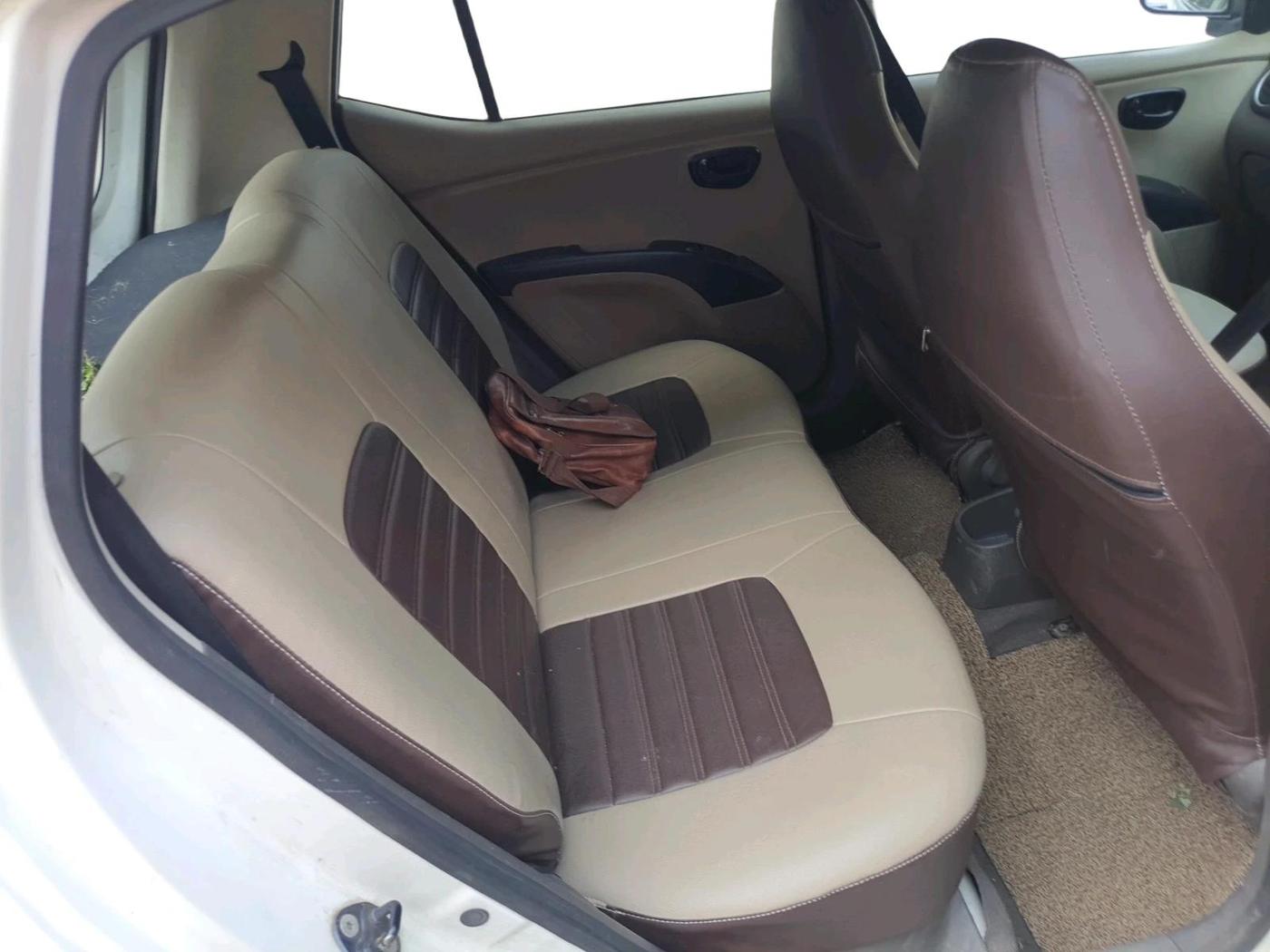 2014 Hyundai i10 MAGNA 1.1, Petrol, Manual, 75,208 km, interior