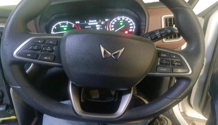 2023 Mahindra SCORPIO-N Z6 DIESEL MT 2WD 7 STR, Diesel, Manual, 15,547 km, interior