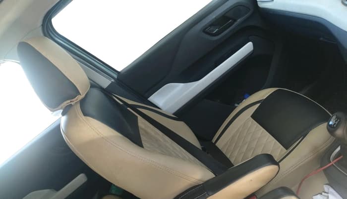 2023 Tata PUNCH ACCOMPLISHED DAZZLE SUNROOF CNG MT, CNG, Manual, 27,921 km, interior