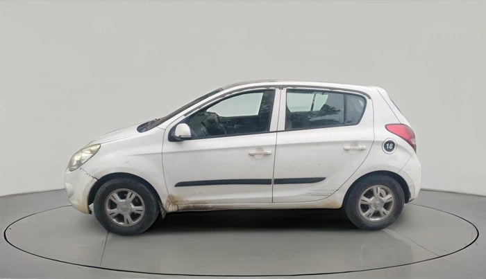 2011 Hyundai i20 SPORTZ (O) 1.2, CNG, Manual, 1,17,704 km, exterior