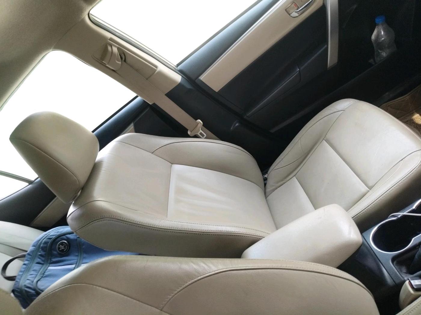 2015 Toyota Corolla Altis G PETROL, CNG, Manual, 96,167 km, interior