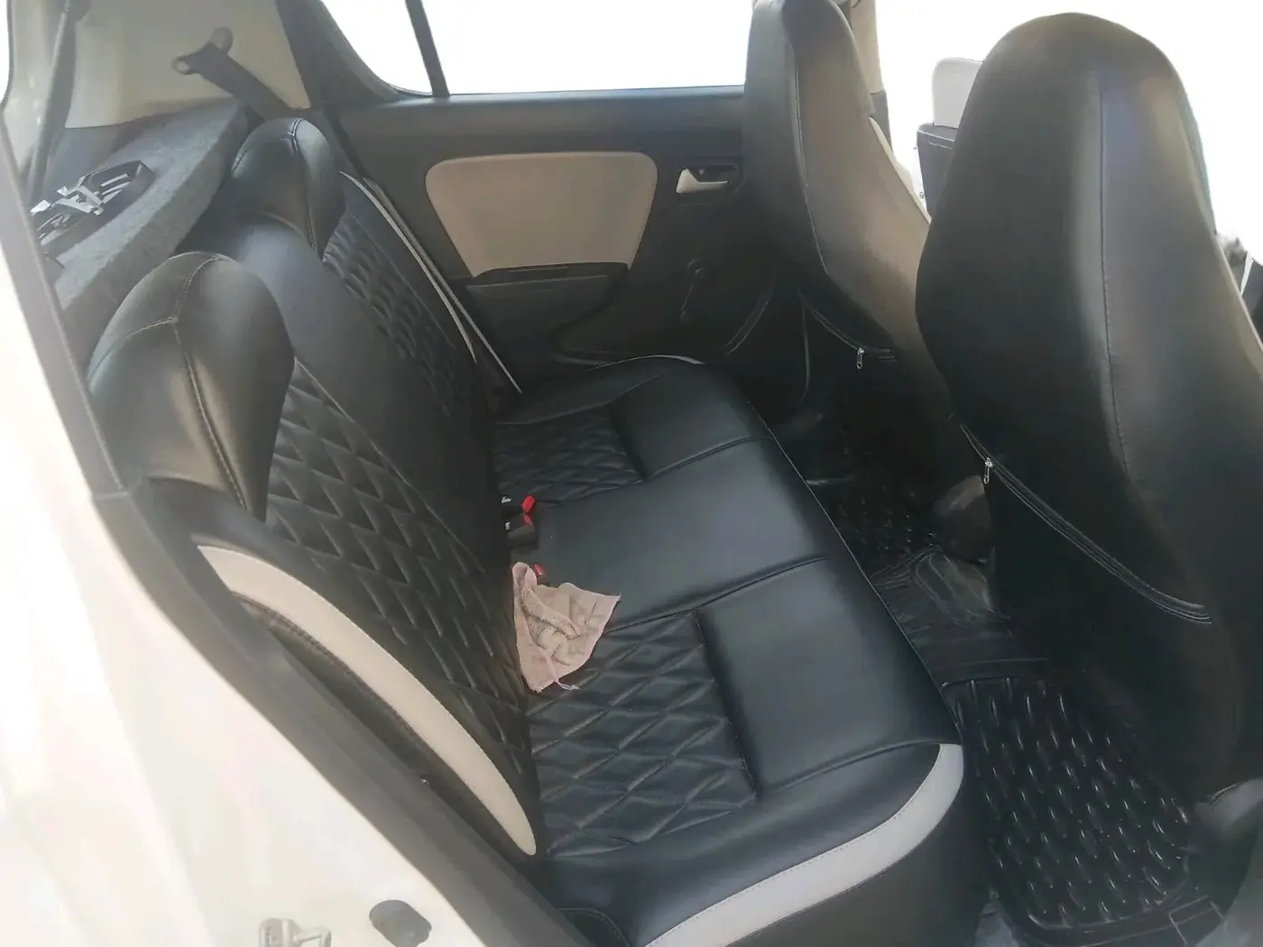 2022 Maruti Alto LXI O, Petrol, Manual, 29,604 km, interior