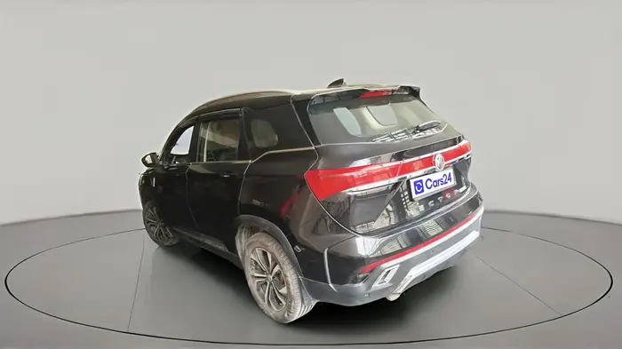 2023 MG HECTOR PLUS SHARP PRO 2.0 TURBO DIESEL 7 STR, Diesel, Manual, 94,534 km, exterior