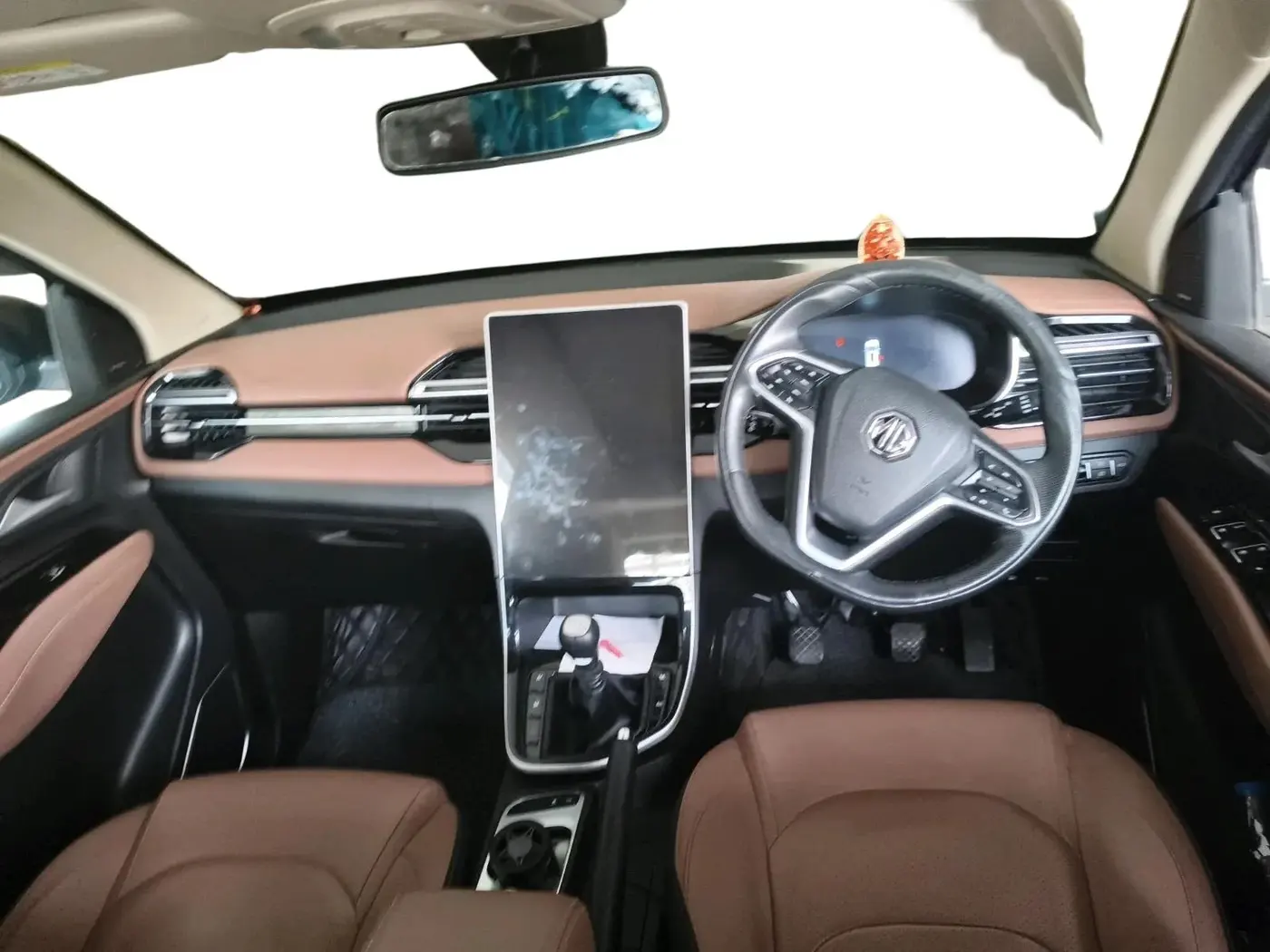 2023 MG HECTOR PLUS SHARP PRO 2.0 TURBO DIESEL 7 STR, Diesel, Manual, 94,534 km, interior