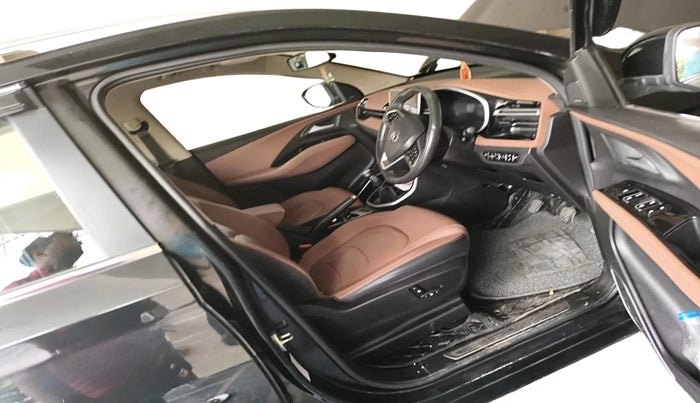 2023 MG HECTOR PLUS SHARP PRO 2.0 TURBO DIESEL 7 STR, Diesel, Manual, 94,534 km, interior