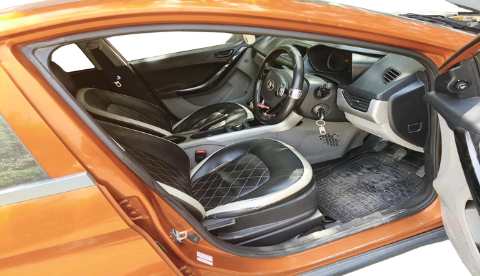 2018 Tata NEXON XM DIESEL, Diesel, Manual, 1,78,248 km, interior