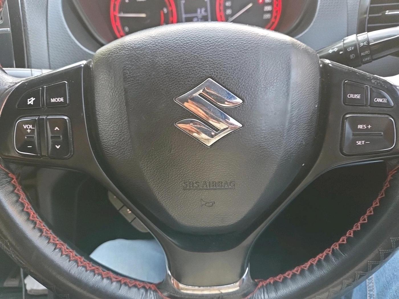 2016 Maruti Vitara Brezza ZDI PLUS, Diesel, Manual, 1,36,378 km, interior