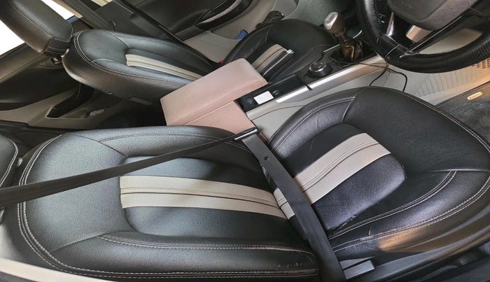 2019 Tata NEXON XM PETROL, CNG, Manual, 74,342 km, interior