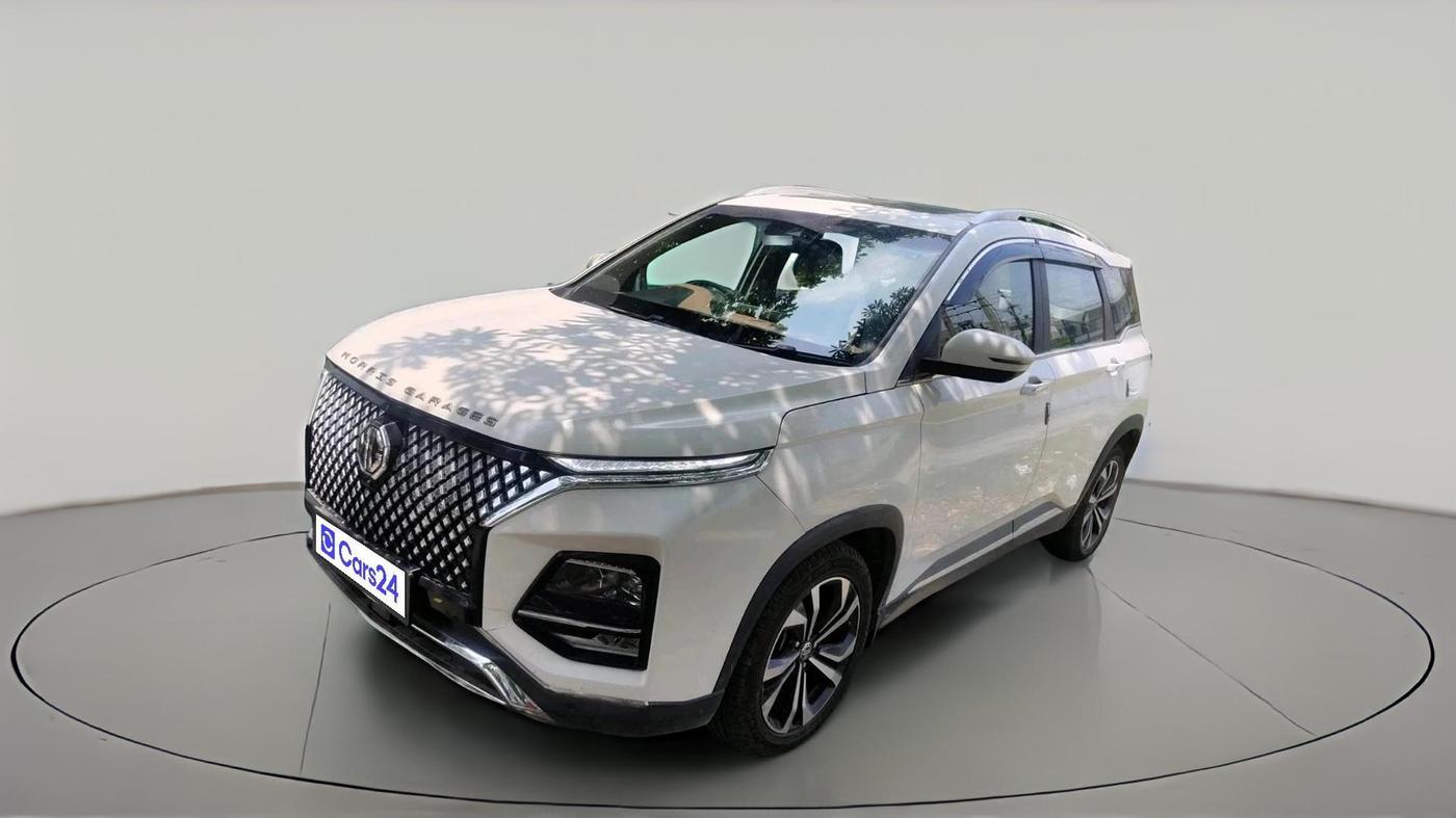 2025 MG HECTOR PLUS SAVVY PRO 1.5 TURBO CVT 7 STR, Petrol, Automatic, 7,511 km, exterior