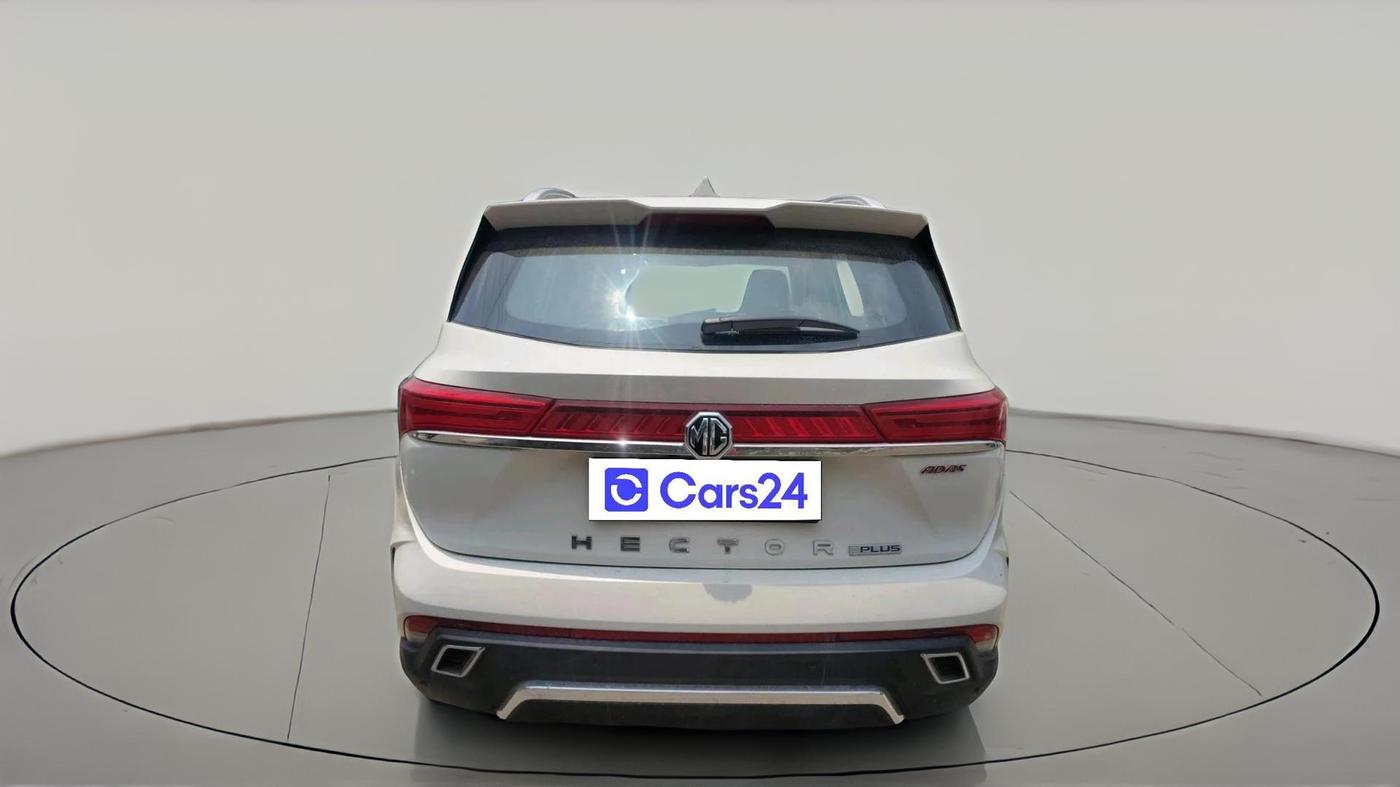 2025 MG HECTOR PLUS SAVVY PRO 1.5 TURBO CVT 7 STR, Petrol, Automatic, 7,511 km, exterior