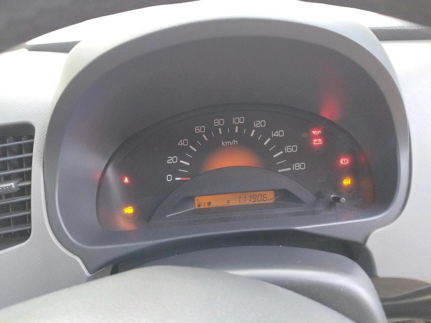 2011 Maruti Wagon R 1.0 LXI CNG, CNG, Manual, 1,11,906 km, interior