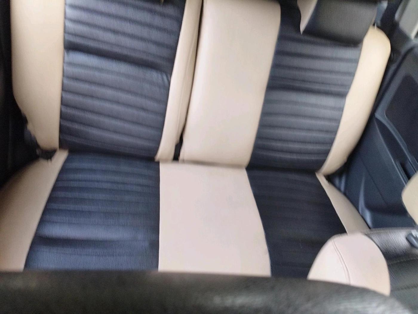 2011 Maruti Wagon R 1.0 LXI CNG, CNG, Manual, 1,11,906 km, interior