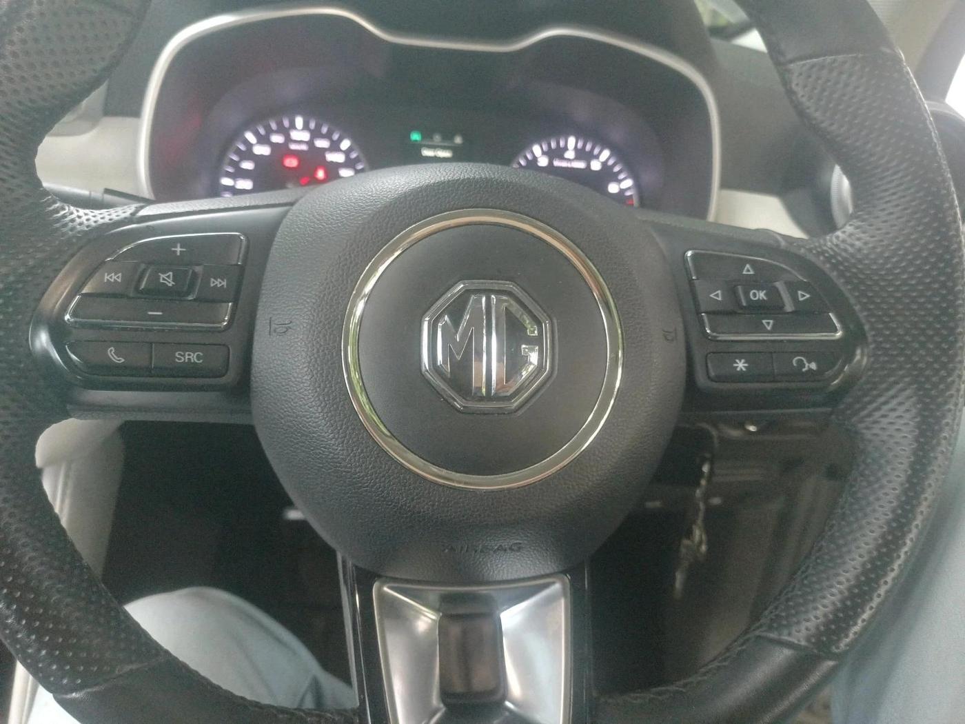 2024 MG ASTOR Sprint 1.5 MT (Ivory), Petrol, Manual, 37,484 km, interior